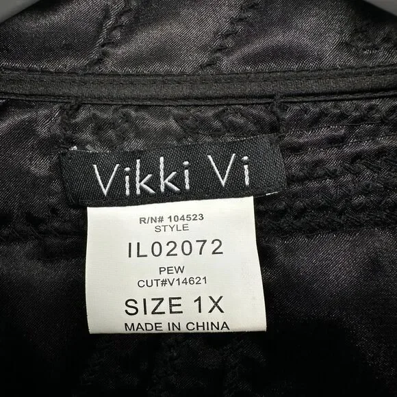 Vikki Vi Jacket Coat 100% Silk Plus Size 1X Reversible‎ Quilted Silver Black New